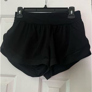 lululemon calm tides running shorts 2.5 inseam